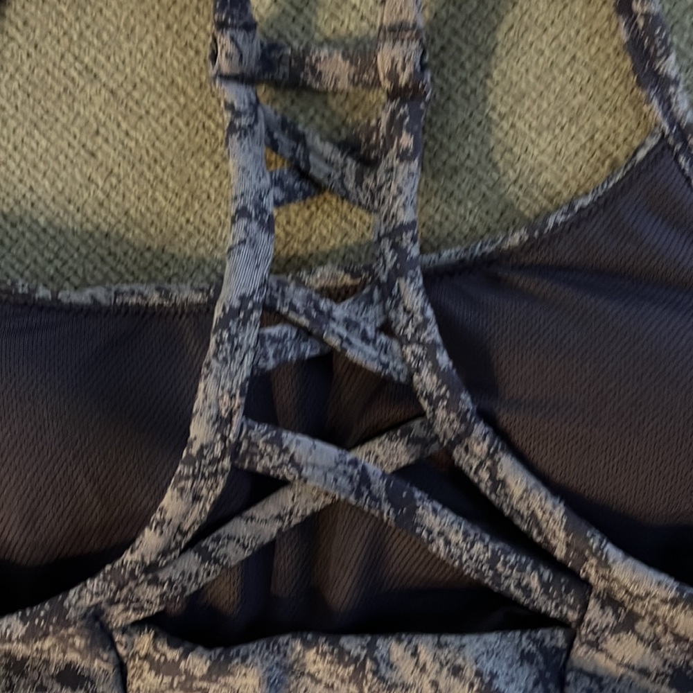 Target All In Motion Sports Bra - Picture 4 of 5